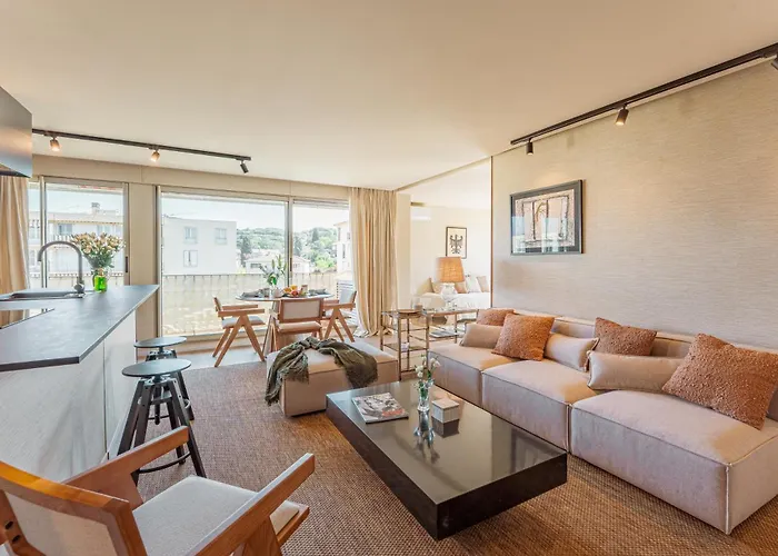 Chic 3 Avec Parking Prive Apartment *